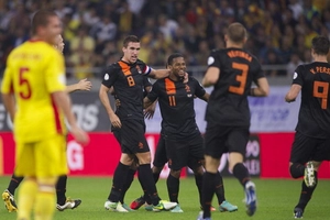 Vùi dập Romania, Hà Lan thị uy sức mạnh