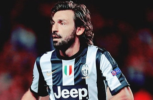 Cú sút phạt hoàn hảo của Andrea Pirlo