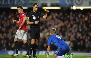 Dư âm Chelsea  - Man Utd: Torres nên cảm thấy may mắn vì không bị đuổi sớm hơn