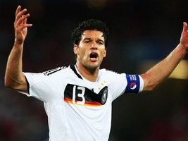 10 bàn thắng đẹp nhất trong sự nghiệp của Michael  Ballack