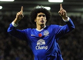 Fellaini mở tỷ số cho Everton