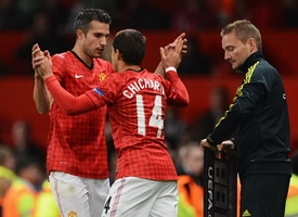 Javier Hernandez xác lập cú hattrick, đem về chiến thắng cho Man Utd