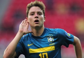 Những ngôi sao triển vọng của làng bóng đá thế giới: Adryan (Flamengo, 18 tuổi)