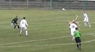 Cú móc bóng kết hợp siêu phẩm của Mexes và Ibrahimovic