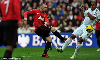 Man Utd đã bị cướp chiến thắng ra sao?