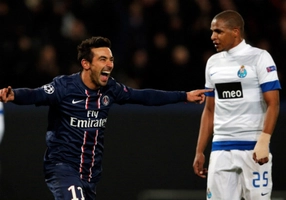 Phục thù Porto thành công, PSG chiếm ngôi đầu bảng A