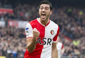 Tuyệt phẩm panenka của sao Feyenoord