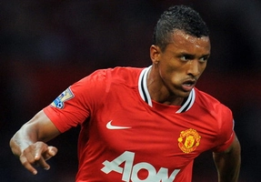 Nani thi thố tài năng với cao thủ bóng đá nghệ thuật