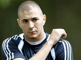 Bàn thắng đầu tiên của Benzema ở La Liga 2012-2013