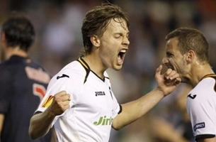 Những ngôi sao triển vọng của làng bóng đá thế giới: Sergio Canales (Valencia, 21 tuổi)