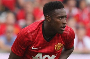 Pha lập công của Danny Welbeck