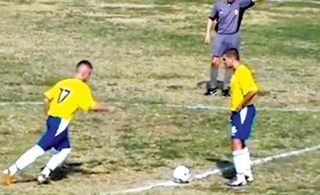 Bàn thắng xuất hiện sau ... 2 giây