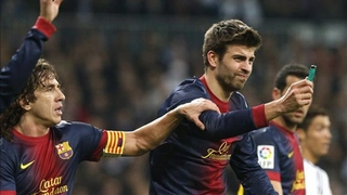 Hành động đẹp của Puyol ở El Clasico