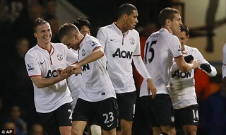 Tom Cleverley mở tỷ số cho Man Utd