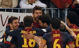 Đánh bại ngựa ô Malaga đầy kịch tính, Barca tái hiện El Clasico ở bán kết