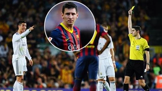 Messi cười Ronaldo ăn thẻ vàng lỗi phản ứng