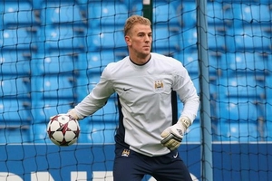 Tình huống phản xạ tuyệt vời của thủ thành Joe Hart