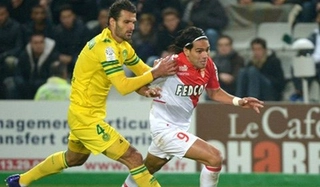 Falcao phản ứng kiểu Tôn Ngộ Không khi bị thay ra