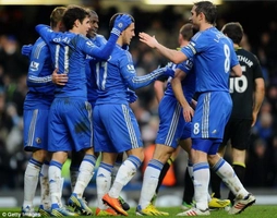 Thăng hoa phút cuối, Chelsea thắng đậm Wigan