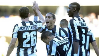 Thắng sát nút Chievo, Juventus lại độc chiếm ngôi đầu