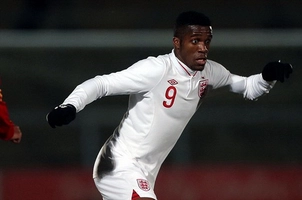 Ronaldo mới của Man Utd rực sáng trong màu áo U-21 Anh