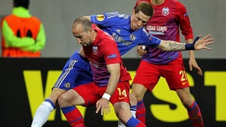 Bó tay với pha rê bóng của Torres