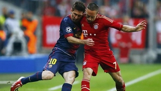 Ribery lừa cho Messi ngã sõng soài