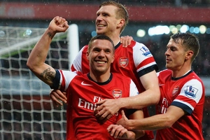 Hài hước fan Arsenal nói về chuyến du đấu Việt Nam