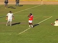 Pha đốt đền siêu dị thu hút gần một triệu lượt xem