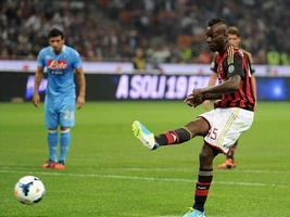 Pha sút trượt penalty đầu tiên trong sự nghiệp Balotelli