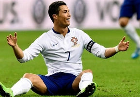 Màn trình diễn mờ nhạt của Cristiano Ronaldo trong trận thua Pháp