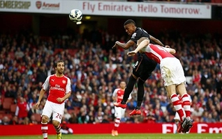 Highlights: Arsenal 2-2 Hull City (Vòng 8 Premier League)