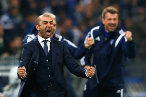 Schalke 4-3 Sporting: Thêm một kết quả điên rồ