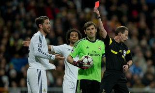 Những scandal tiêu biểu của Siêu kinh điển