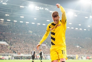 Những bàn thắng đẹp nhất vòng 10 Bundesliga