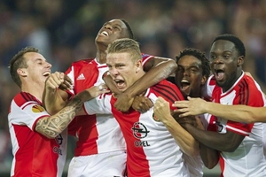 Tình huống ném biên thành bàn khó tin