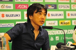 HLV Miura phấn khích trước các bàn thắng của học trò