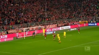 Những pha bỏ lỡ khó tin trong làng bóng đá Đức năm 2014