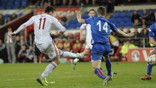 Bale không bỏ được thói quen ghi siêu phẩm