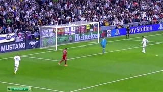 Ronaldo trêu tức Neuer