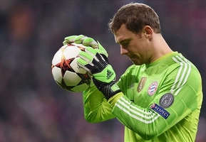 Tuyển tập những sai lầm ngớ ngẩn của thủ môn Manuel Neuer