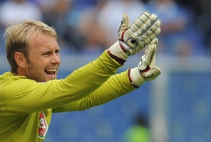 Siêu thủ môn cản phá thành công 3 quả penalty trong 1 trận đấu