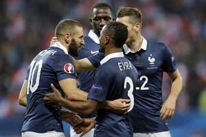 Video clip bàn thắng: Pháp 4-0 Armenia (Giao hữu quốc tế 2015)