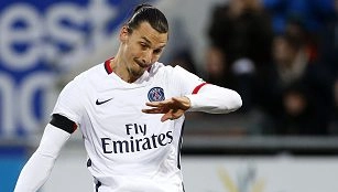 Video clip bàn thắng: Lorient 1-2 PSG (Vòng 14 Ligue 1 2015/16)