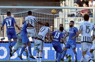 Video clip bàn thắng: Empoli 1-3 Juventus (Vòng 12 Serie A 2015/16)