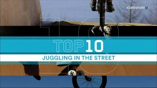 Màn biểu diễn đường phố của Ronaldo thu hút nhất năm 2015