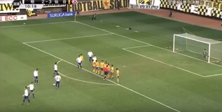 Cú hattrick hiếm có trong lịch sử bóng đá