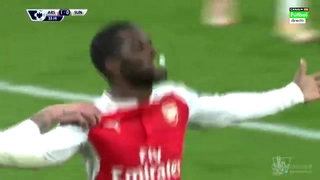 Tiền đạo sao trẻ Arsenal ăn mừng bàn thắng độc đáo