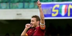 Sao Roma xài tuyệt chiêu thoả mãn fan hâm mộ