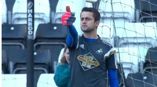 Những tình huống vui nhộn nhất vòng 24 Premier League 2014-2015